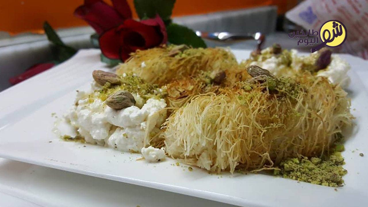 Rolled Kunafa with Custard