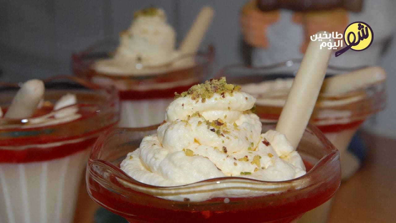 Cream with Fruit