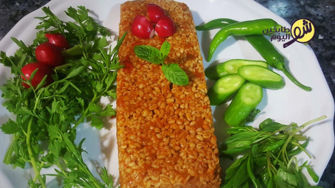 طريقة عمل برغل على بندورة