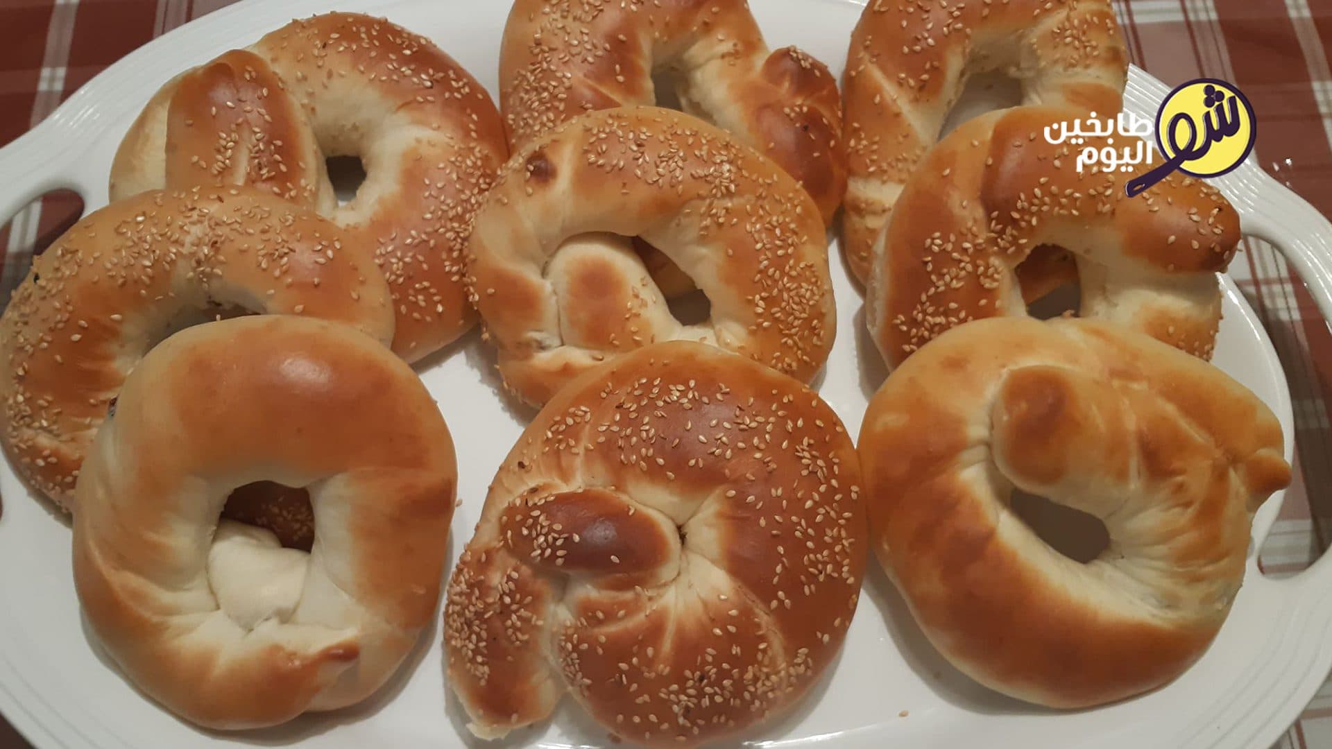 بريوش بالزبيب وجوز الهند