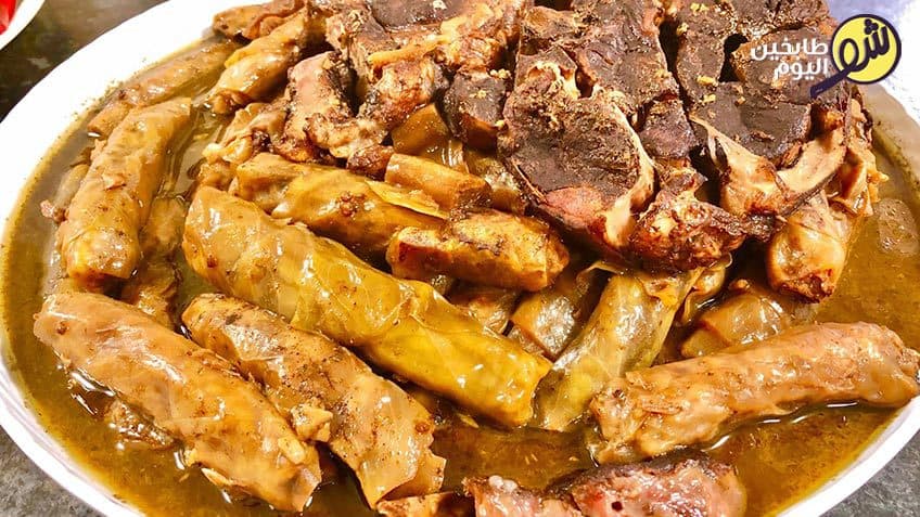 محشي الملفوف مع دبس الرمان