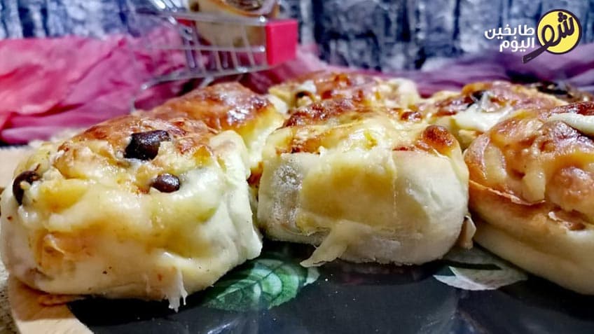 لفائف او رولات البيتزا