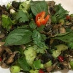 سلطة_الفطر_مع_الكزبرة_والحبق_الريحان_وصفة_طريقة_تحضير_شو_طابخين_اليوم