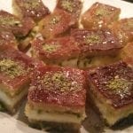 طريقة_تحضير_عمل_وصفة_بسبوسة_بالقشطة_قشطة_قيمر_شو_طابخين_طابخين_اليوم